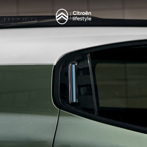 SET MIT 4 COLOR CLIPS FÜR CITROËN C3 AIRCROSS UND C4 2025 CHEVRON BLAU